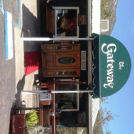 The Gateway Restaurant & Lodge Three Rivers Buitenkant foto